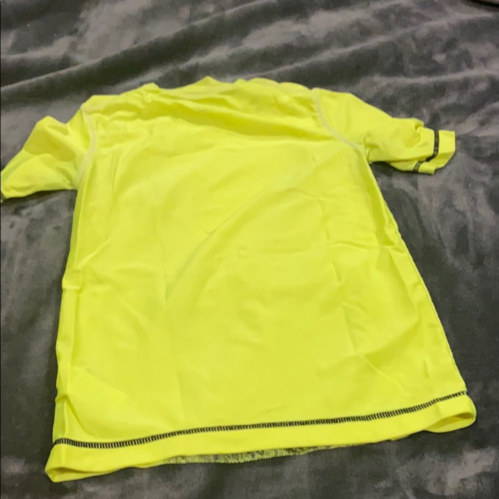 Old Navy Rashguard - Picture 4 of 4